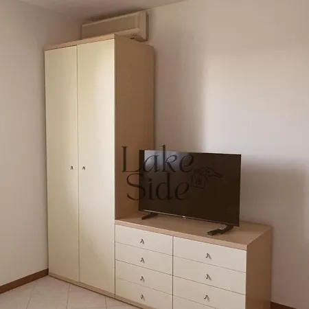Eden - Side Apartment